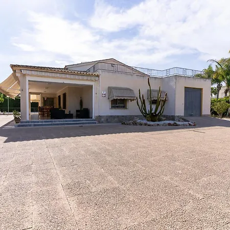 Rentafive - - Piscina Privada منزل ريفي سانتا بولا